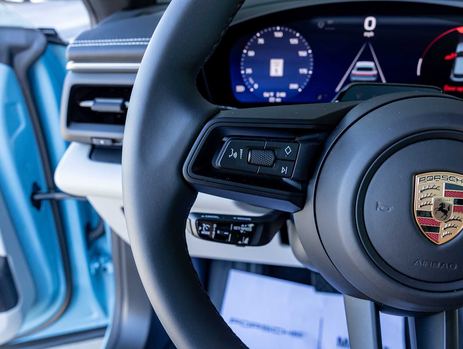 2026 Porsche Macan Base - Photo 16
