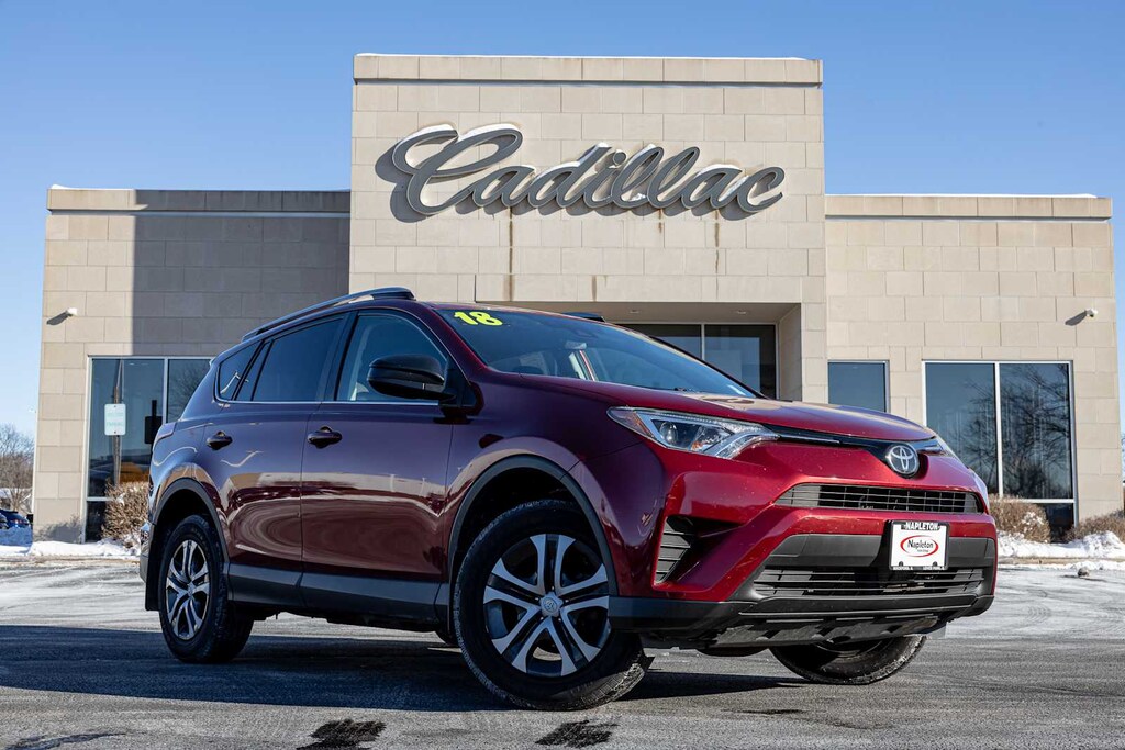 Used 2018 Toyota RAV4 LE AWD (GS)