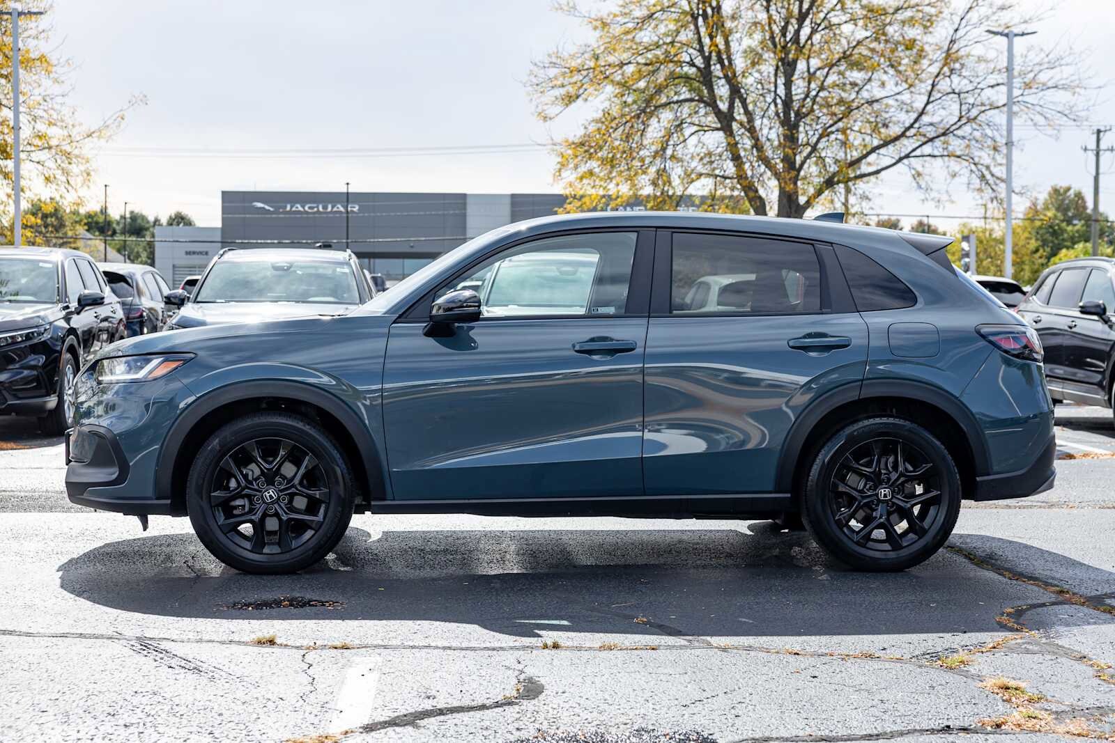 2023 Honda HR-V Sport 2WD photo 4
