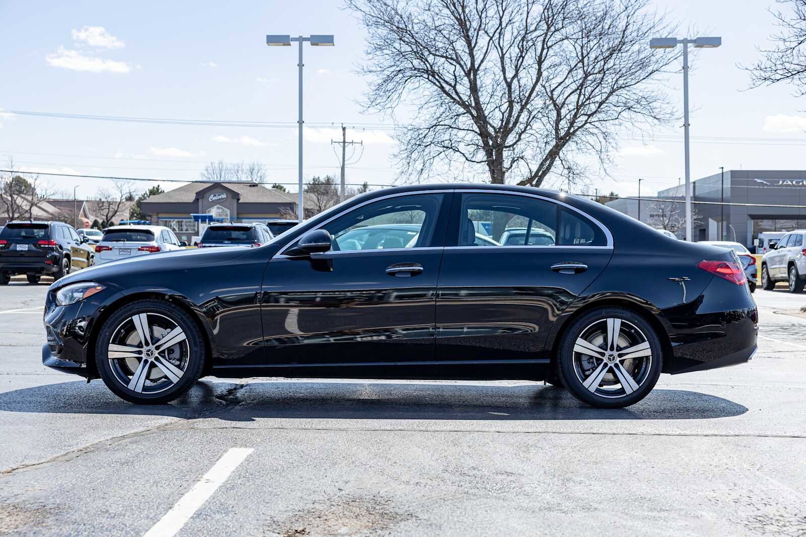2025 Mercedes Benz C 300 4MATIC photo 3