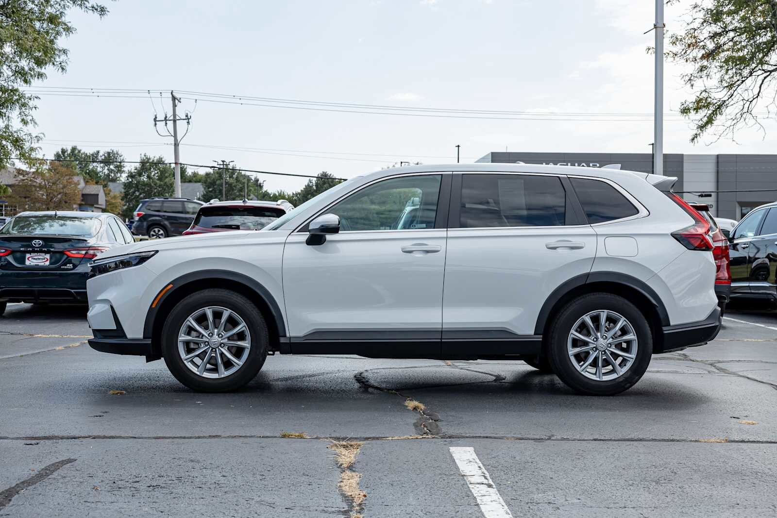2023 Honda CR-V EX photo 2