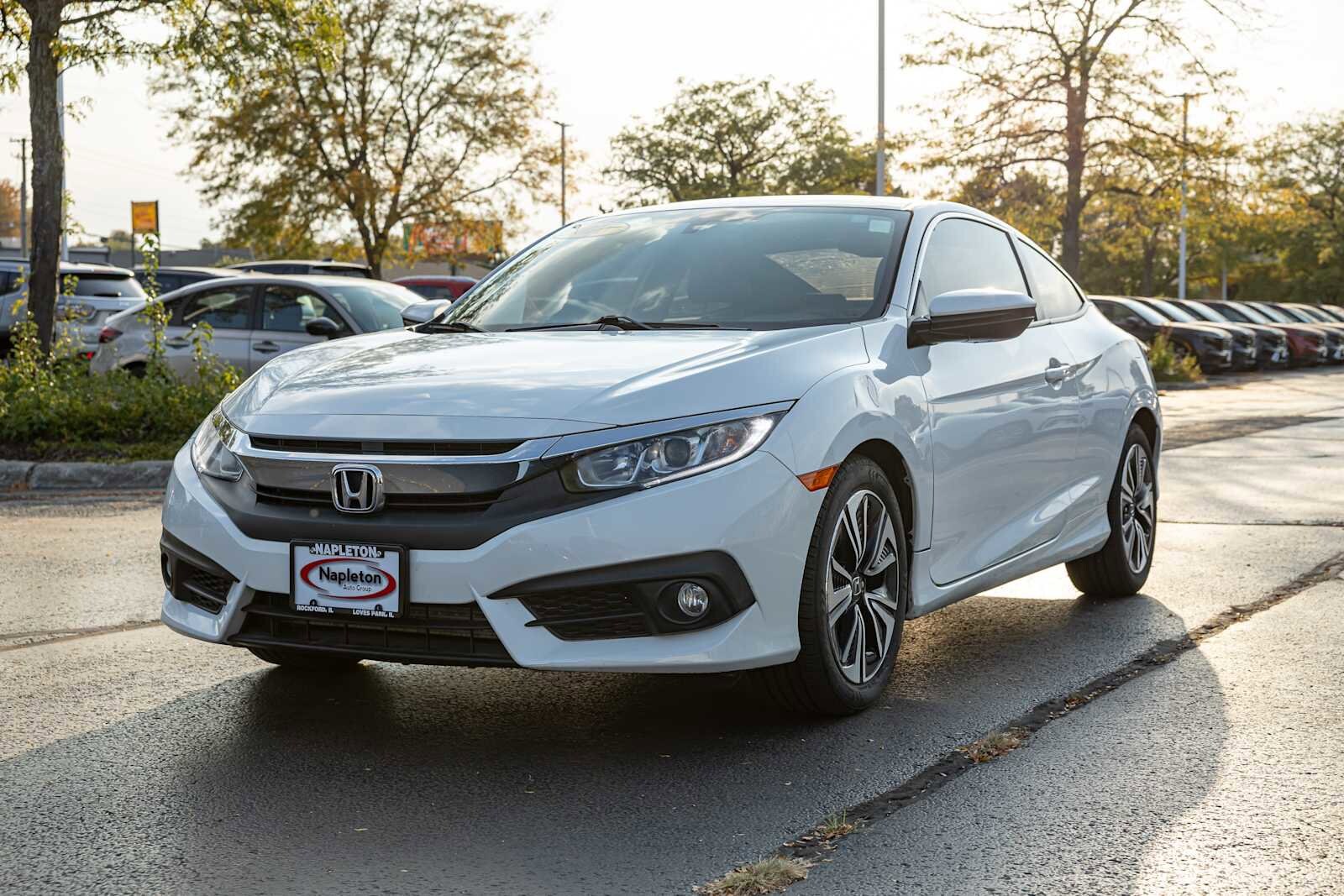 2018 Honda Civic EX-T photo 4