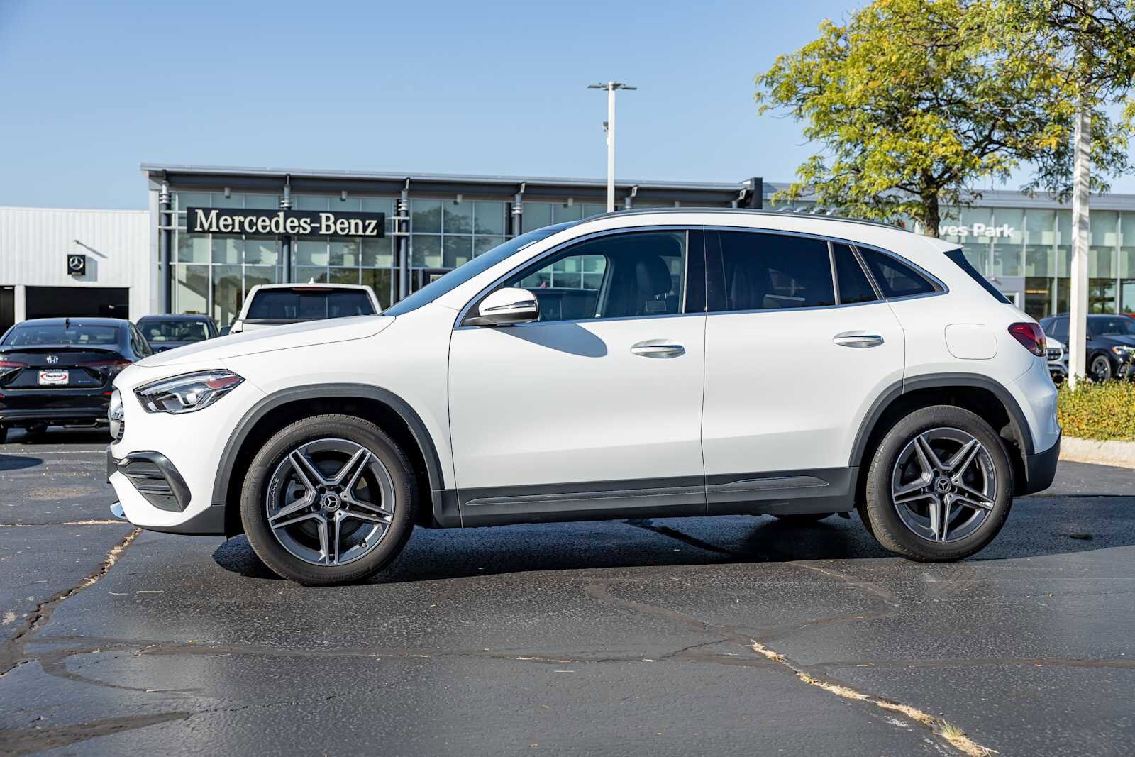 2023 Mercedes Benz GLA 250 4MATIC photo 4