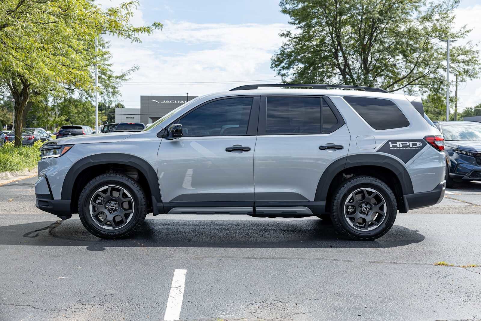 2024 Honda Pilot TrailSport photo 4