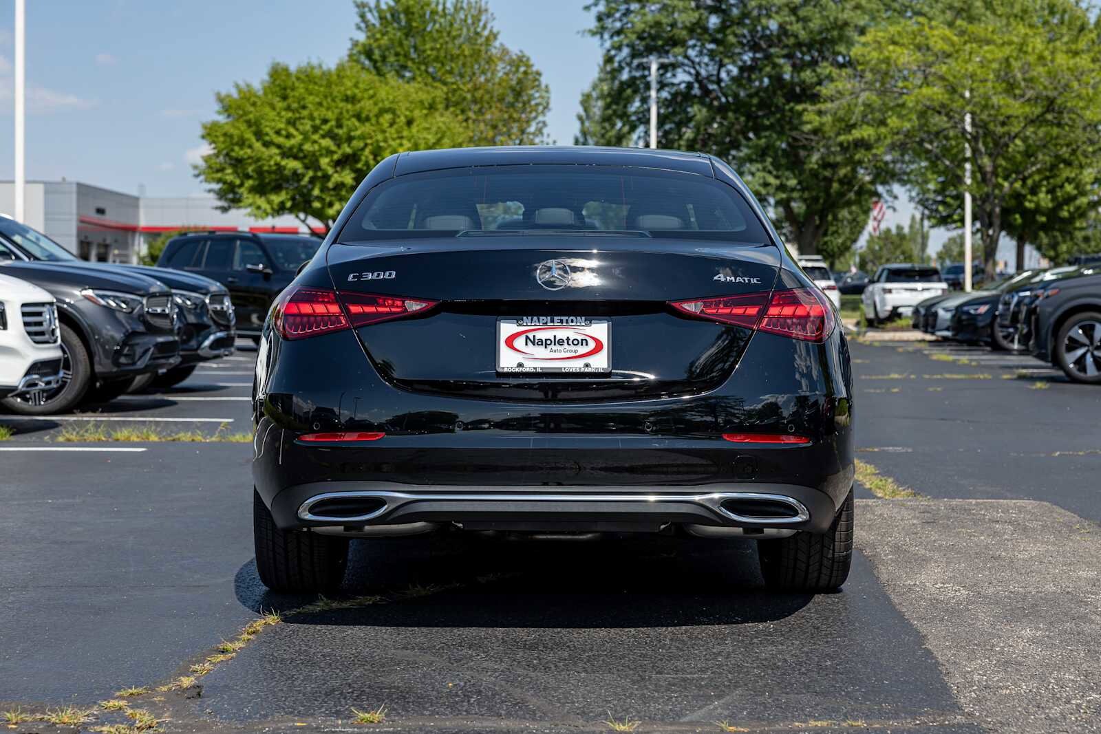 2025 Mercedes Benz C 300 4MATIC photo 4