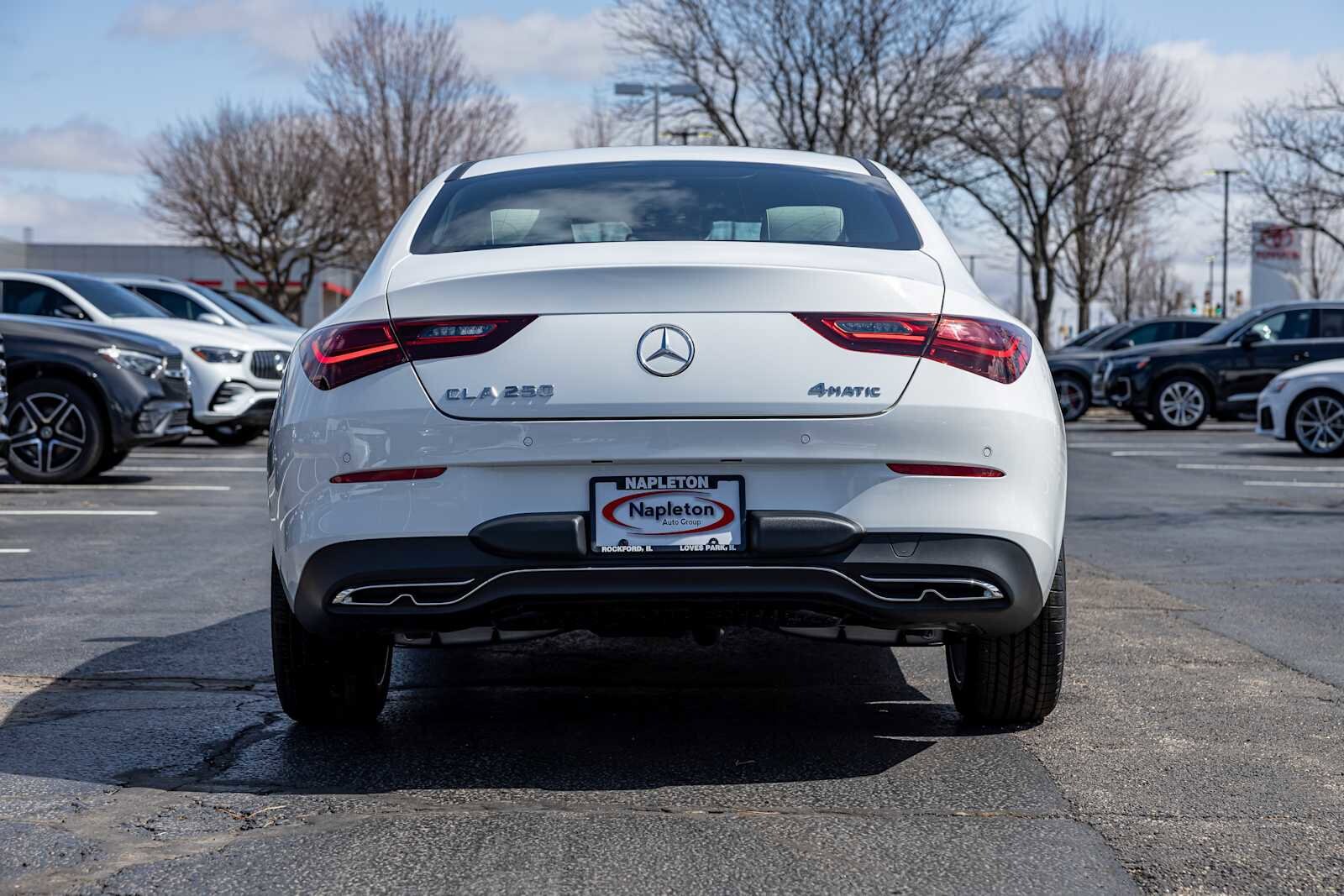2025 Mercedes Benz CLA 250 4MATIC photo 4