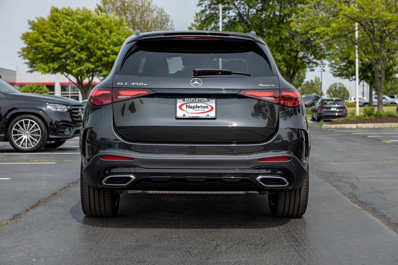 2025 Mercedes Benz GLC 350e 4MATIC photo 4