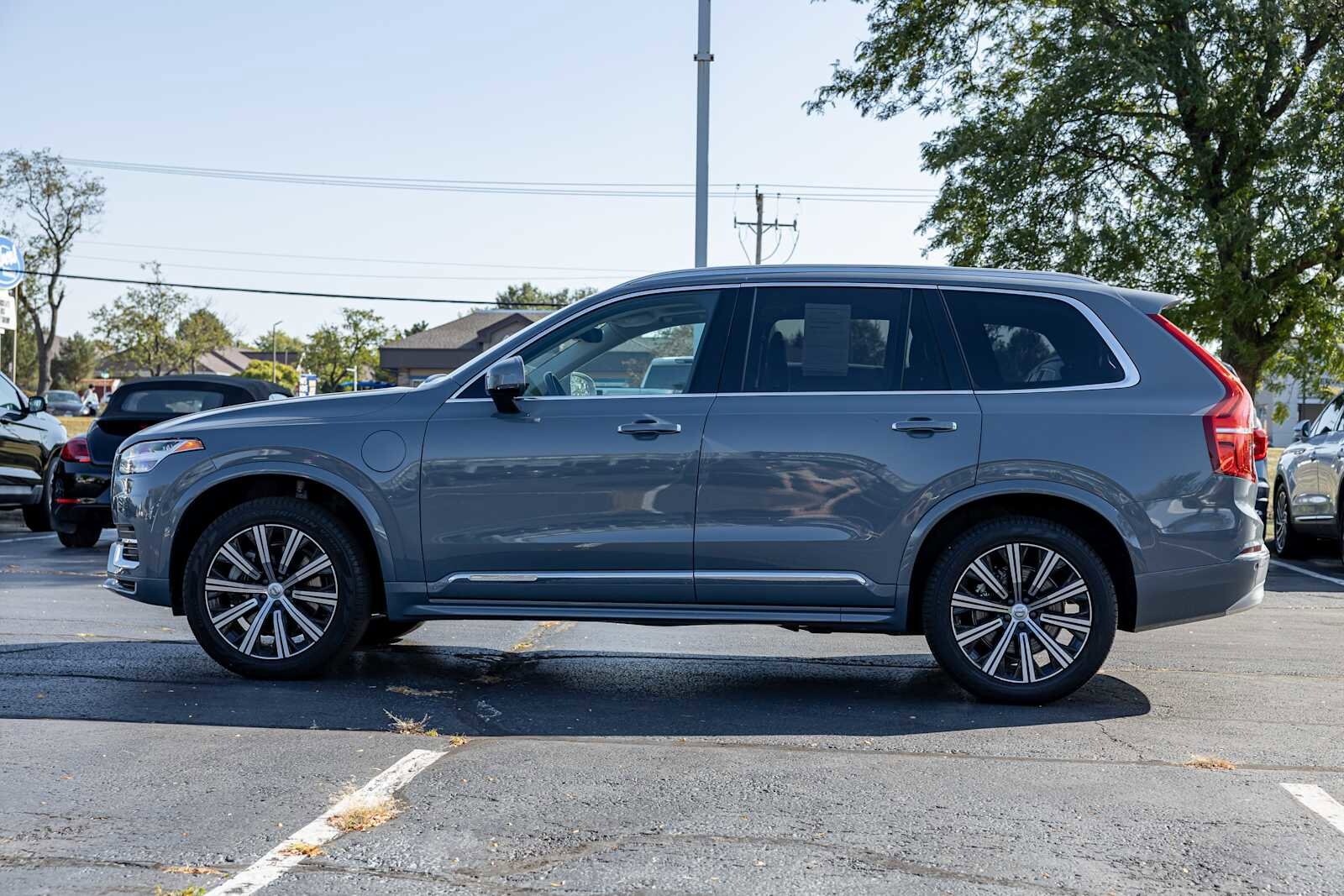 2022 Volvo XC90 Recharge Inscription photo 3