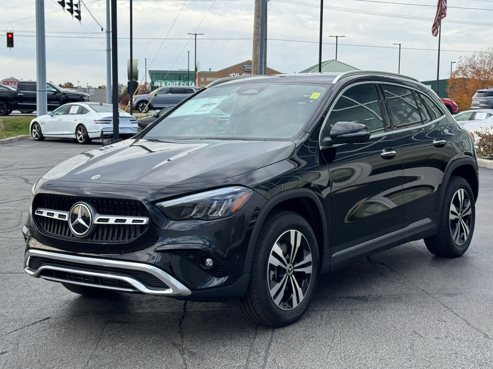 2026 Mercedes Benz GLA 250 4MATIC photo 3
