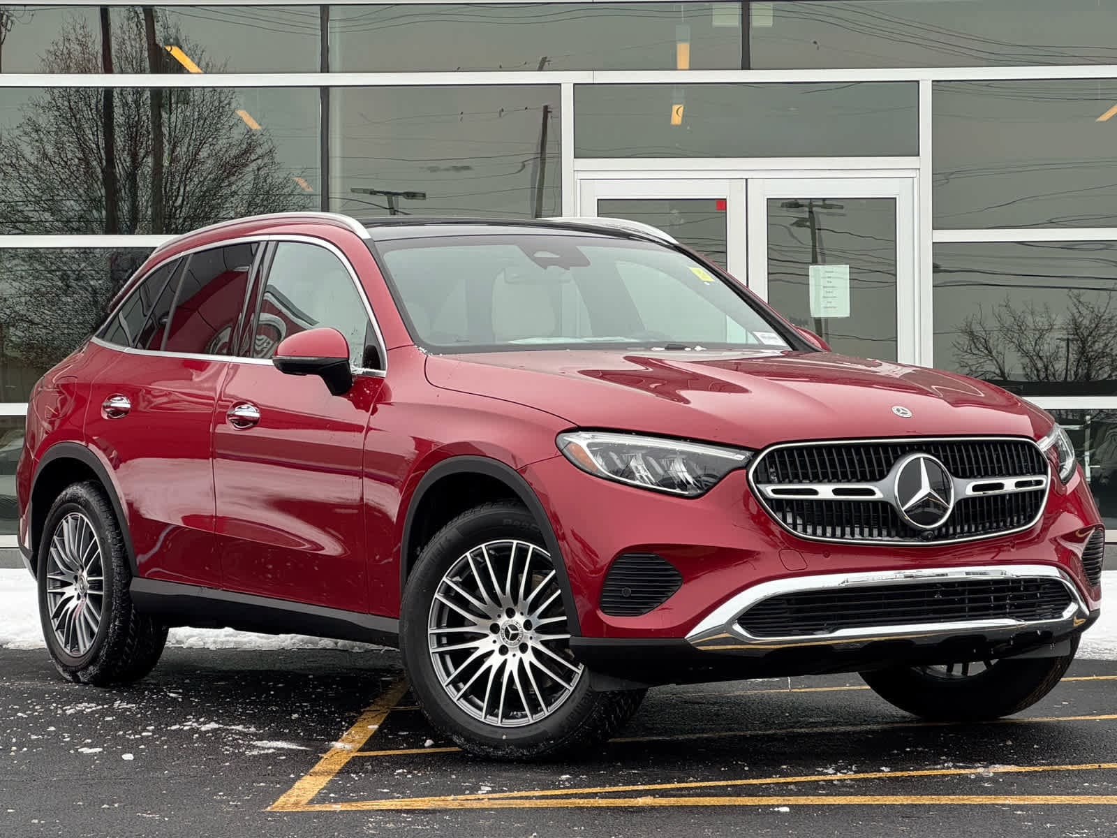 2026 Mercedes-Benz GLC Base's photo