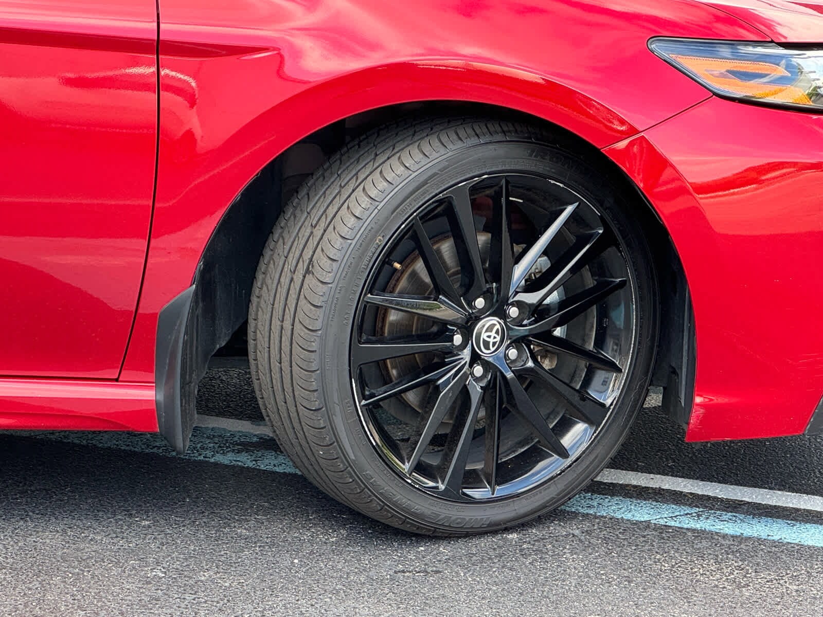 2023 Toyota Camry XSE photo 2