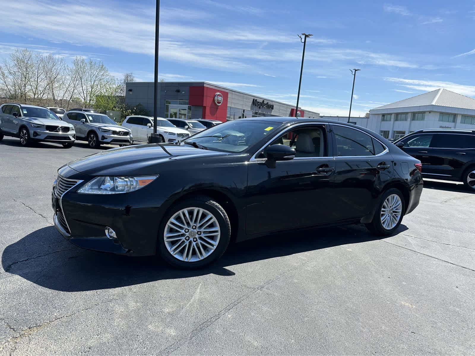 Used 2014 Lexus ES 350 with VIN JTHBK1GG1E2098932 for sale in Schererville, IN