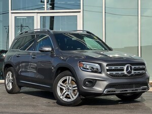 Featured pre-owned vehicles 2022 Mercedes-Benz GLB 250 4MATIC SUV for sale near you in Schererville, IN