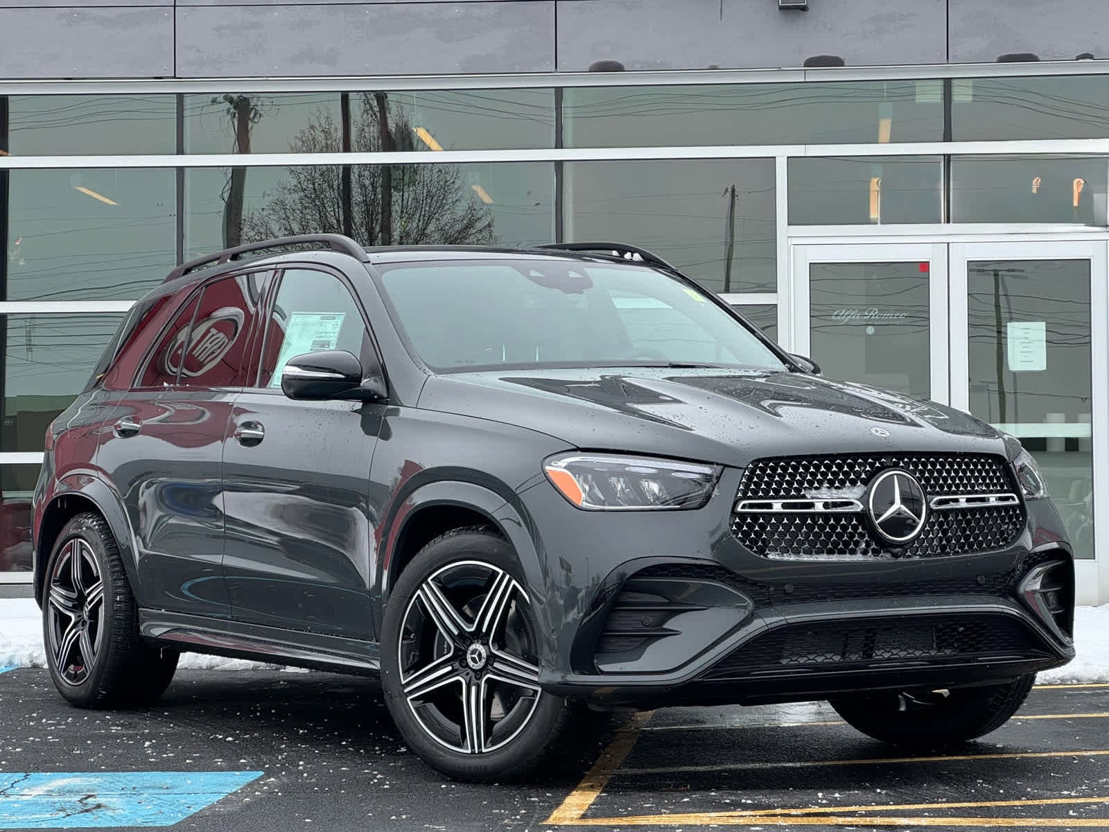 2026 Mercedes-Benz GLE GLE350's photo