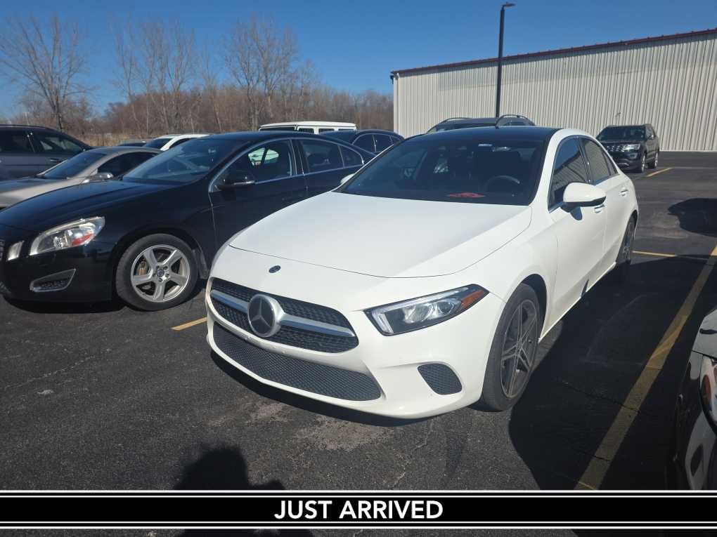 2019 Mercedes-Benz A-Class A220