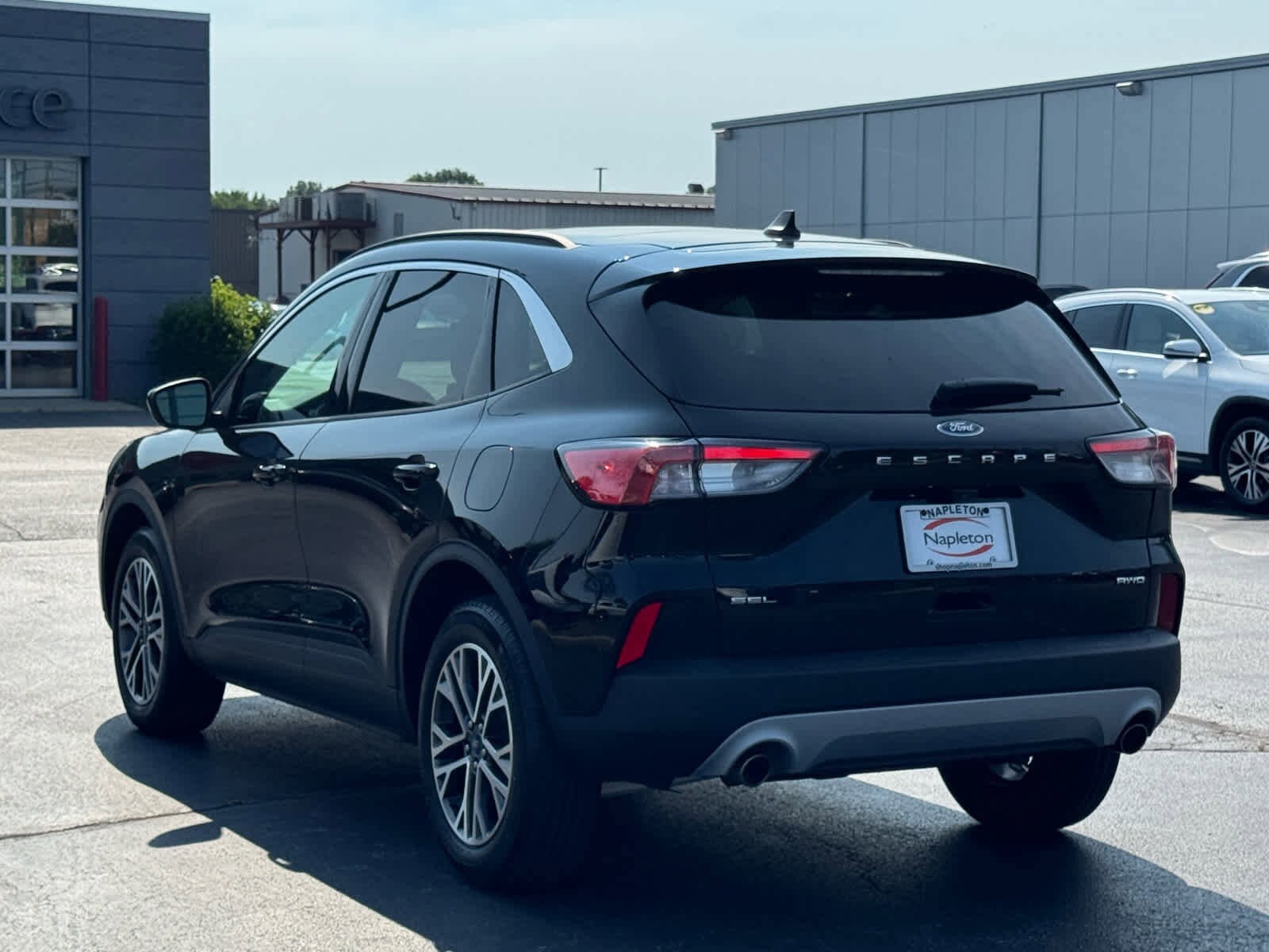 2022 Ford Escape SEL photo 4