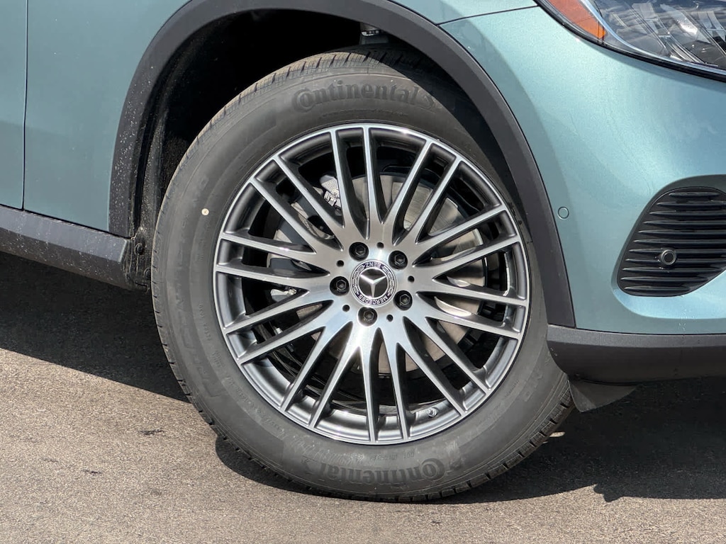 New 2026 Mercedes-Benz GLC 300 4MATIC SUV