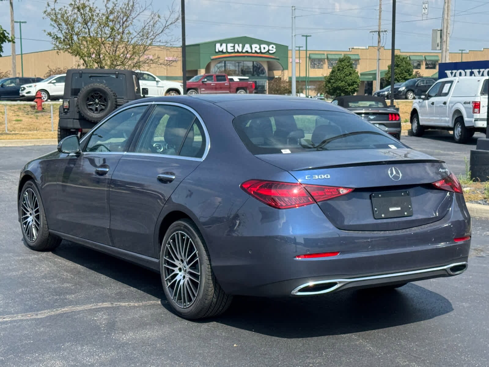 2025 Mercedes Benz C 300 4MATIC photo 4