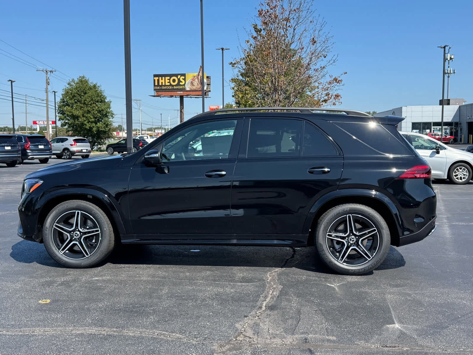 2026 Mercedes Benz GLE 450 4MATIC photo 2