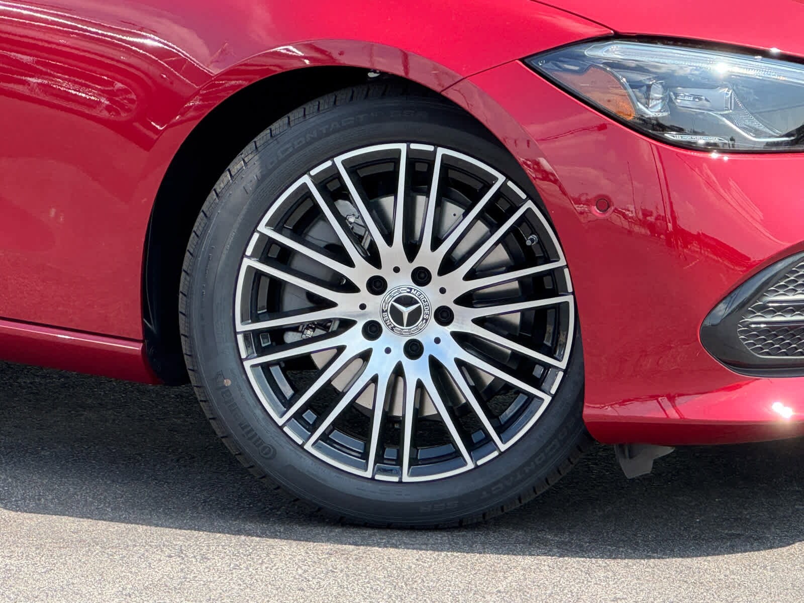 2025 Mercedes Benz C 300 4MATIC photo 2