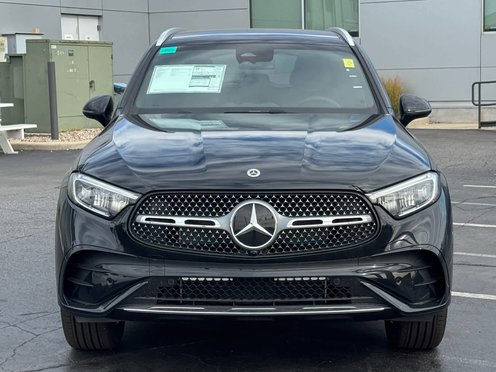 2026 Mercedes Benz GLC 300 4MATIC photo 2