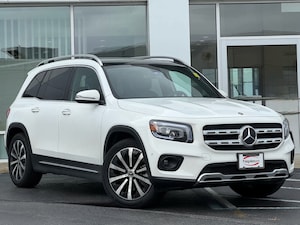 Featured pre-owned vehicles 2021 Mercedes-Benz GLB 250 4MATIC SUV for sale near you in Schererville, IN