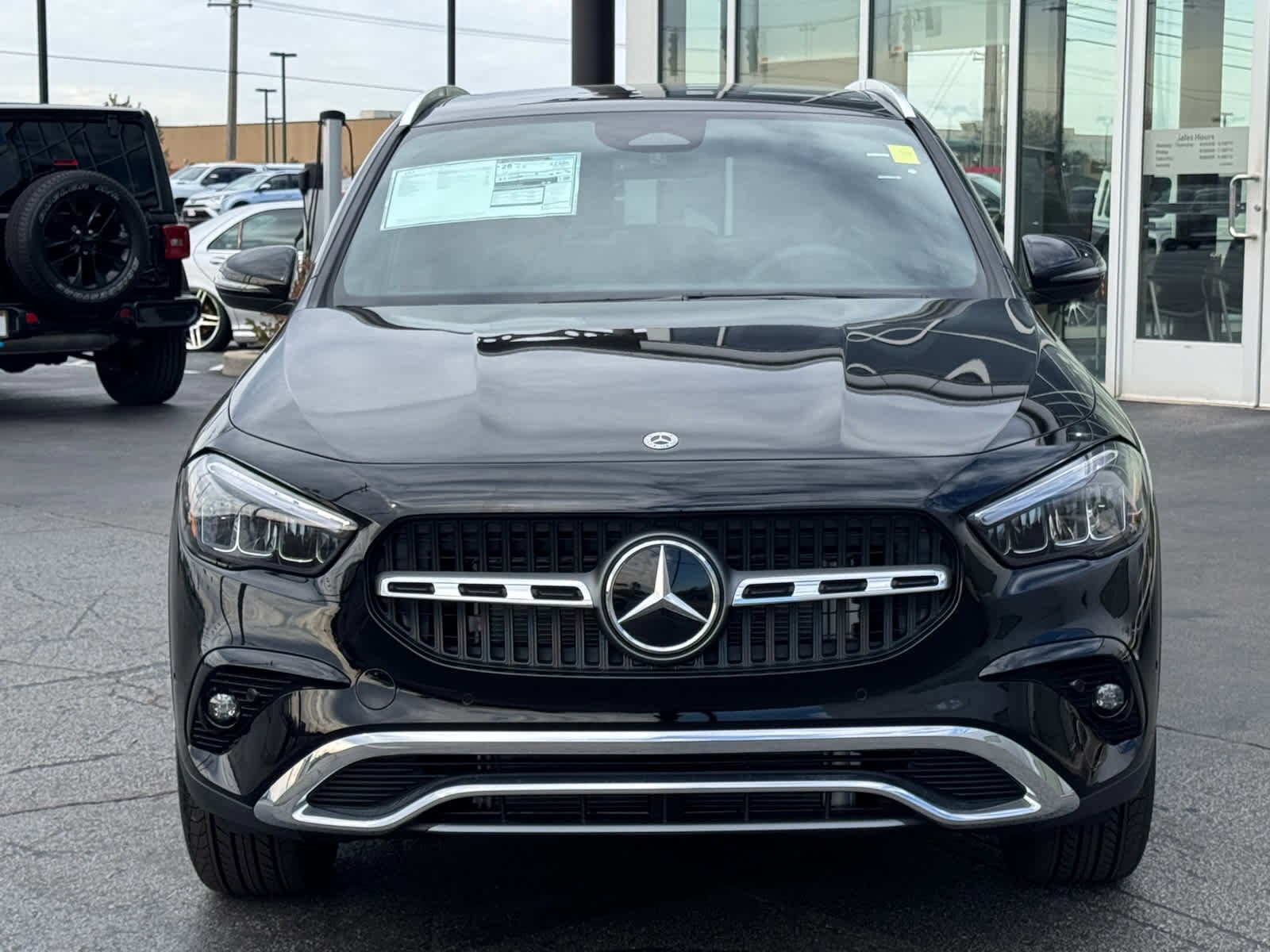 2026 Mercedes Benz GLA 250 4MATIC photo 2