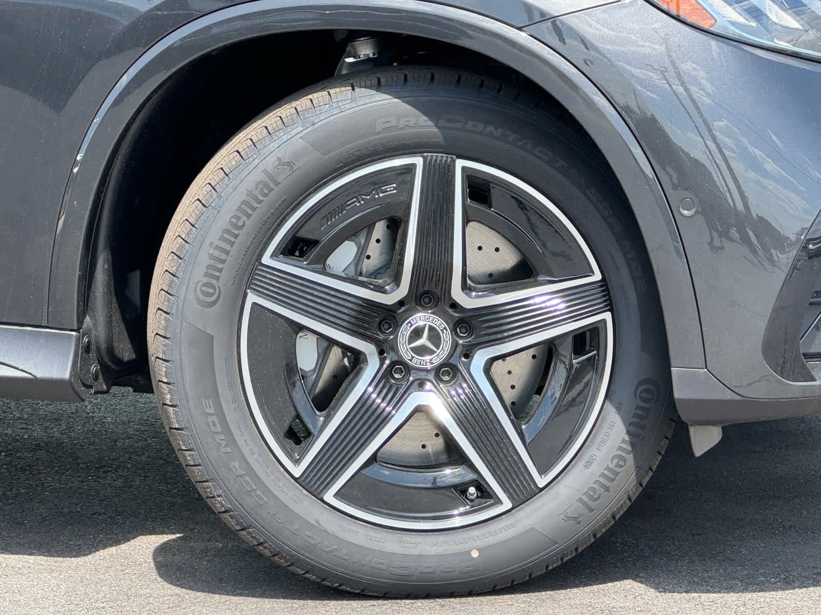 2025 Mercedes Benz GLC 350e 4MATIC photo 2