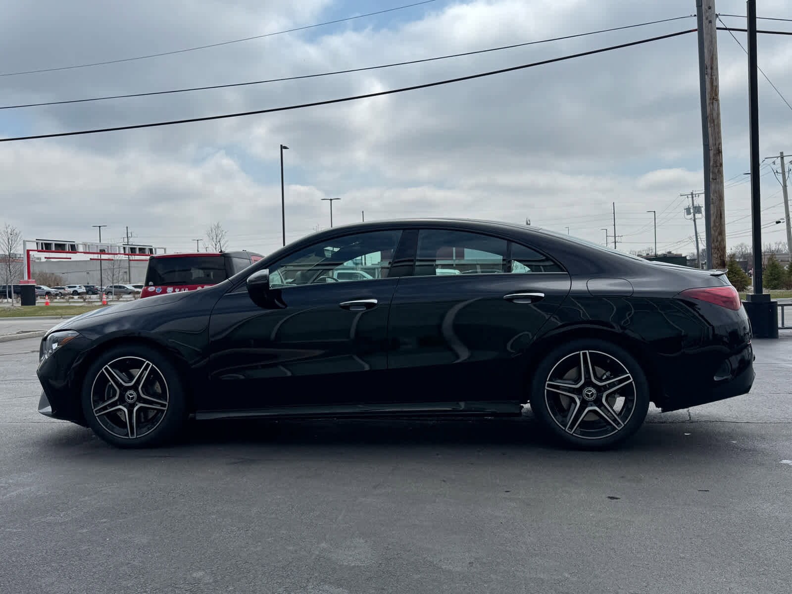 2025 Mercedes Benz CLA 250 4MATIC photo 3