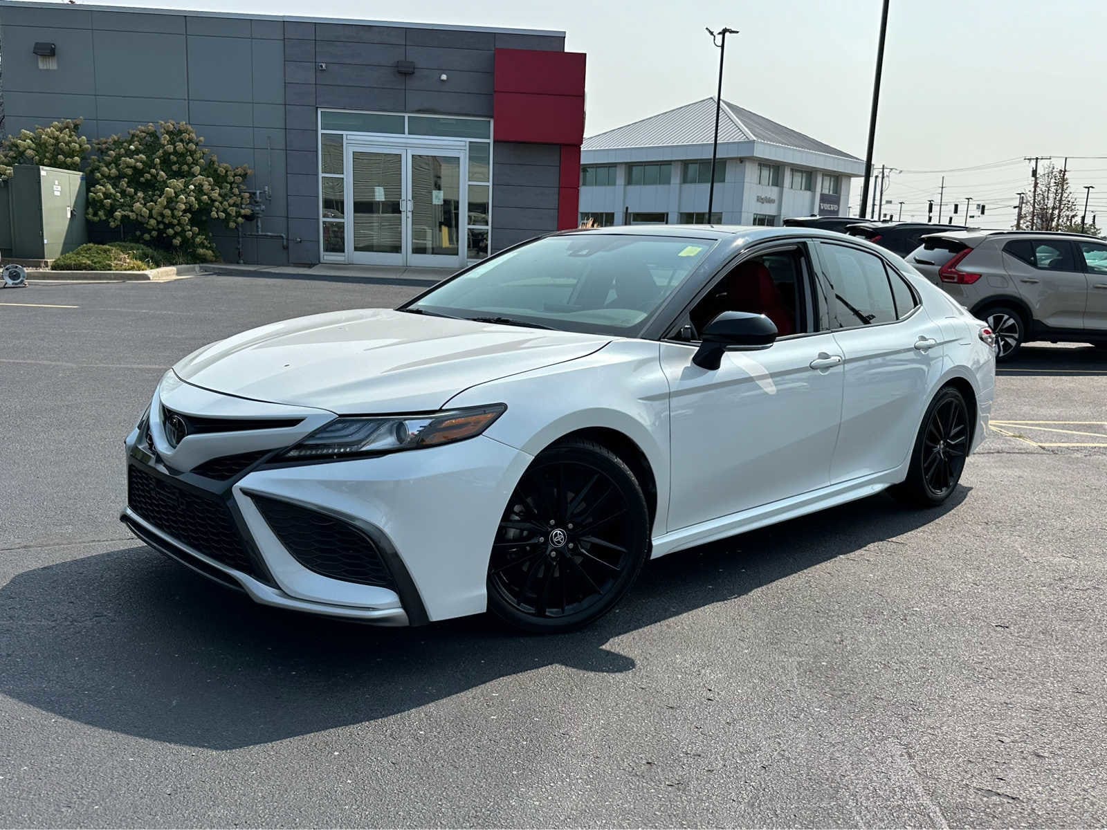 Used 2022 Toyota Camry XSE with VIN 4T1K61AK4NU007929 for sale in Schererville, IN