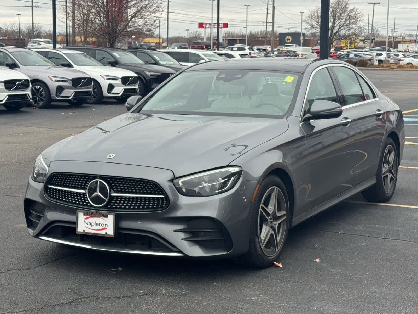 2023 Mercedes Benz E 350 4MATIC Sedan photo 3