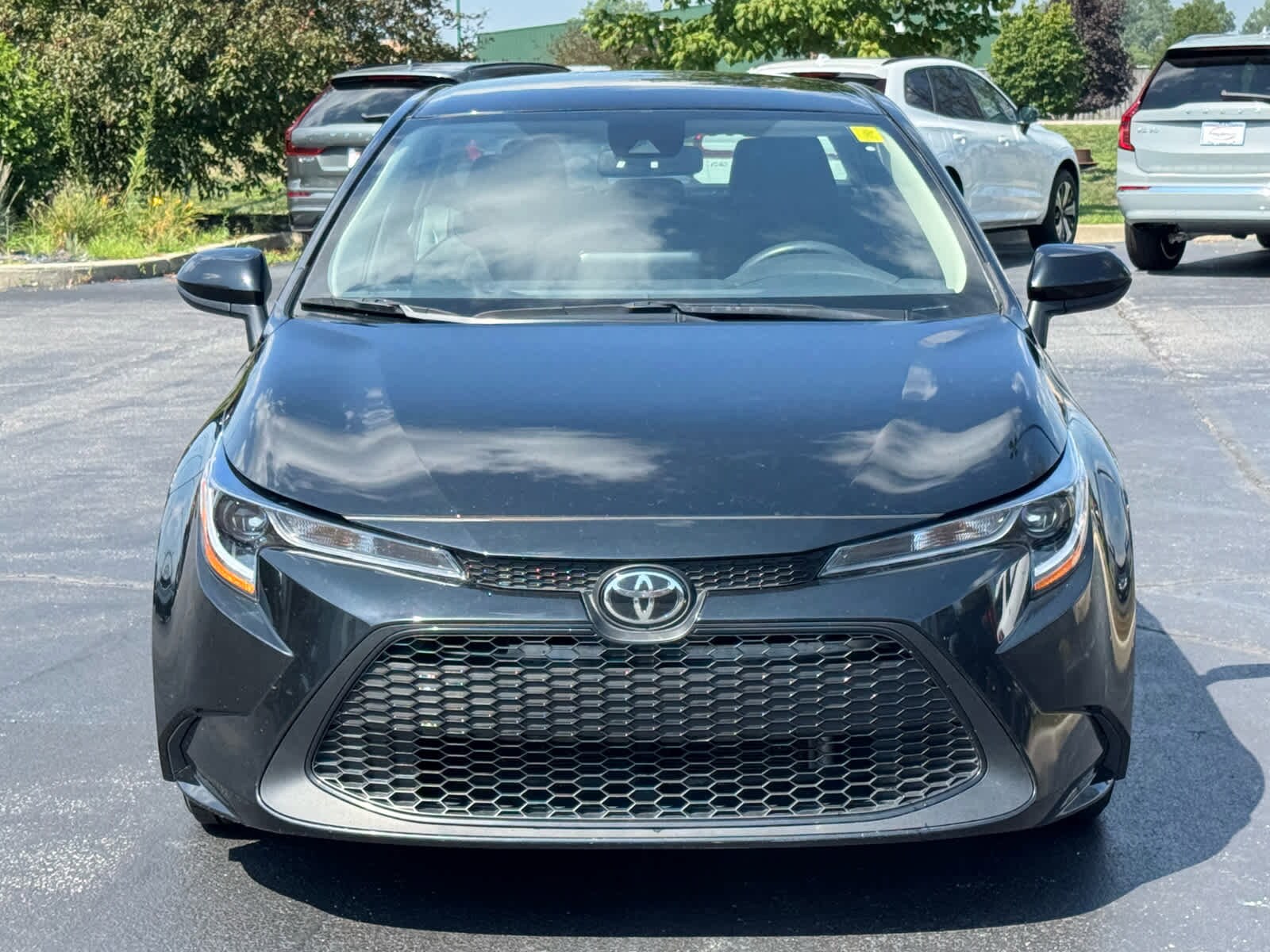2022 Toyota Corolla LE photo 3