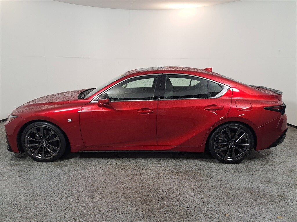 2022 Lexus IS 350 F SPORT photo 4