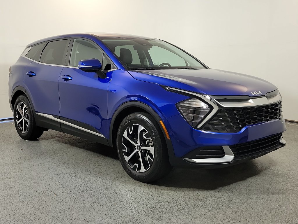 2025 Kia Sportage EX SUV