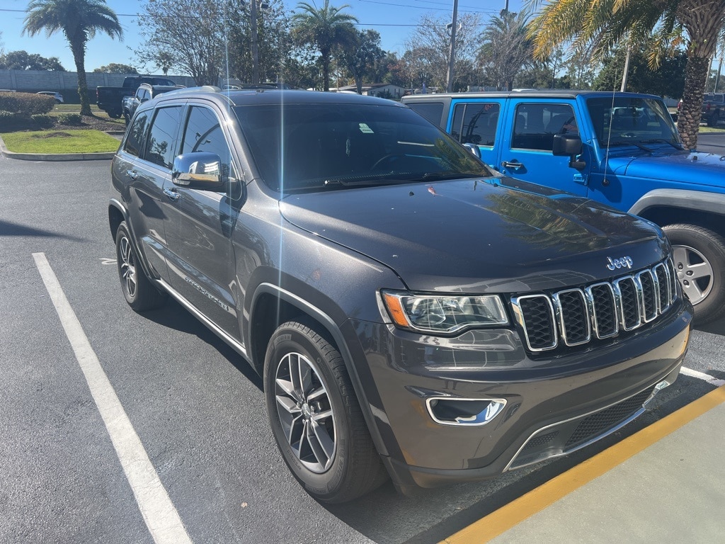2018 Jeep Grand Cherokee Limited's photo
