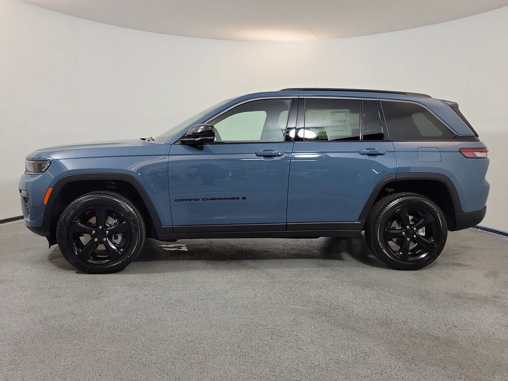 New 2026 Jeep Grand Cherokee LIMITED 4X2 Sport Utility