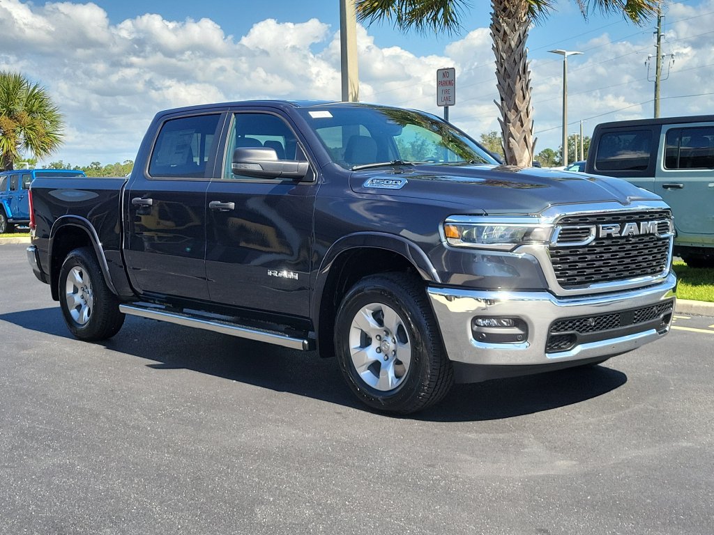 2027 Ram 1500 BIG HORN CREW CAB 4X4 5'7 BOX Pickup