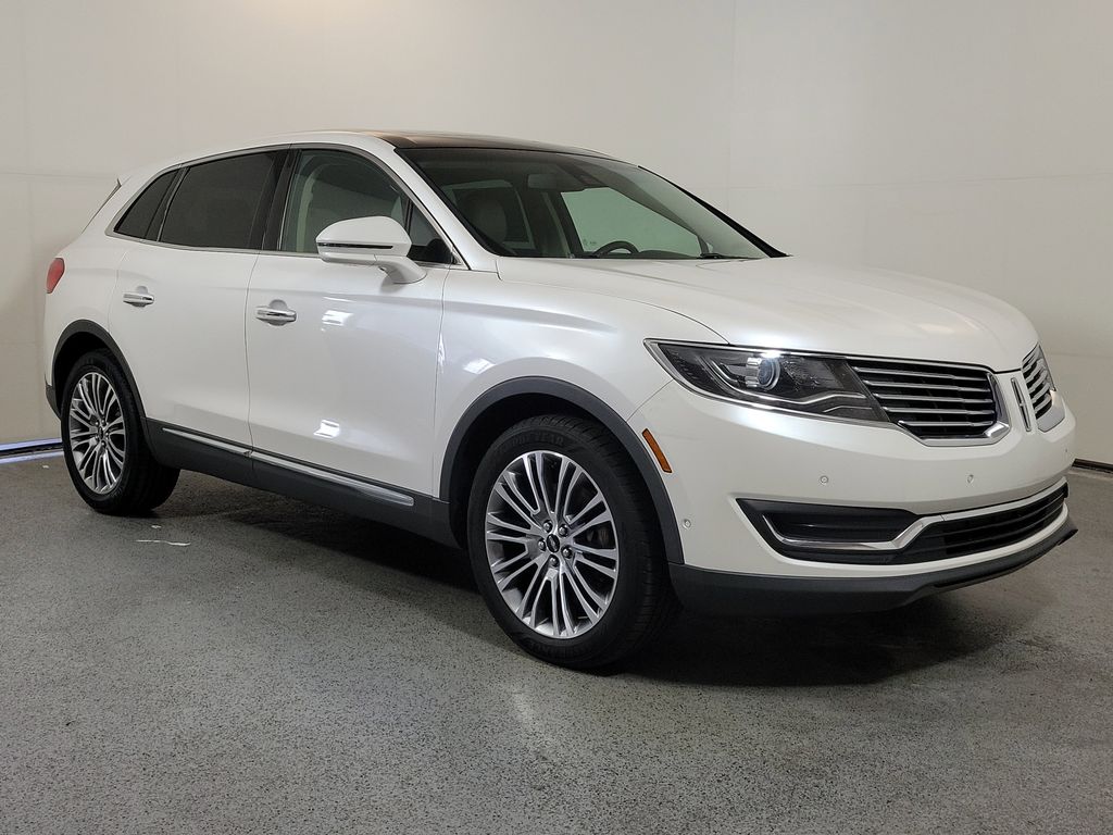 2016 Lincoln MKX Reserve FWD's photo