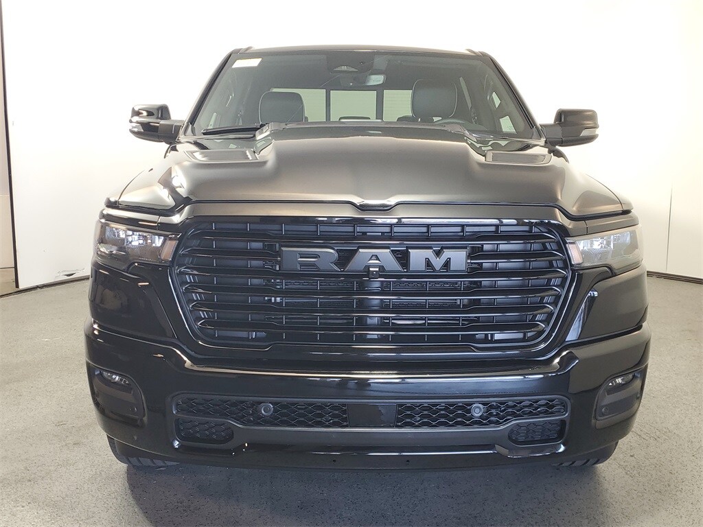 2025 Ram 1500 Laramie photo 2