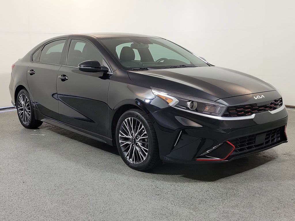 2024 Kia Forte GT-Line AT's photo