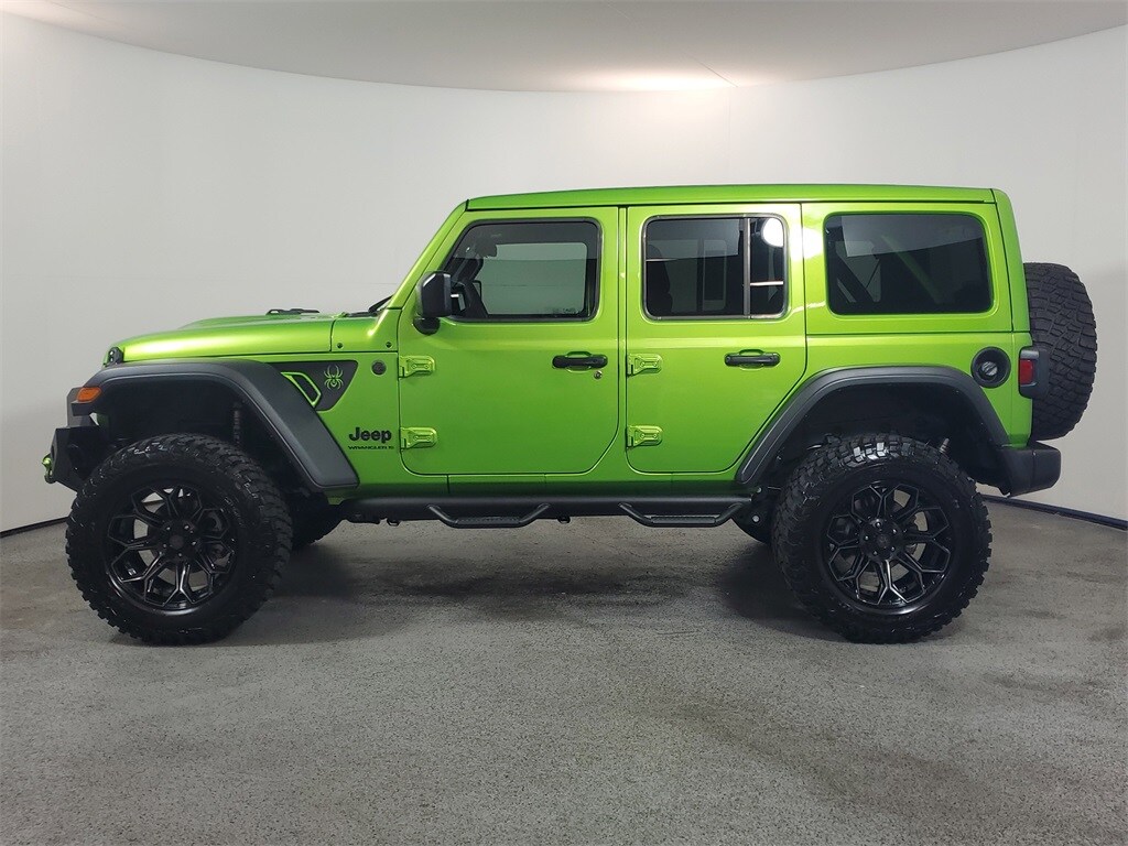 2025 Jeep Wrangler Willys photo 4