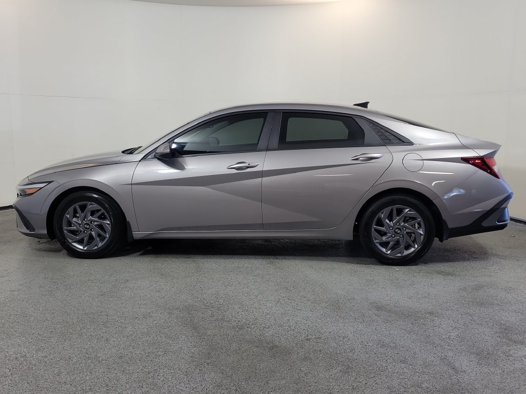 Used 2024 Hyundai Elantra SEL Sedan