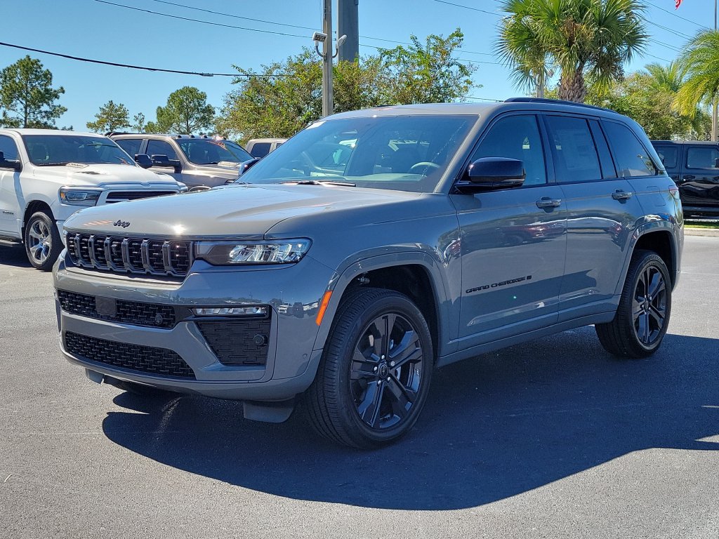 New 2027 Jeep Grand Cherokee 2 Row LIMITED 4X4 Sport Utility