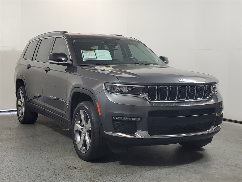 2022 Jeep Grand Cherokee L Limited's photo