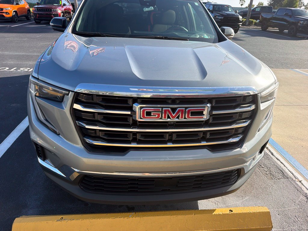 Used 2025 GMC Acadia Elevation SUV