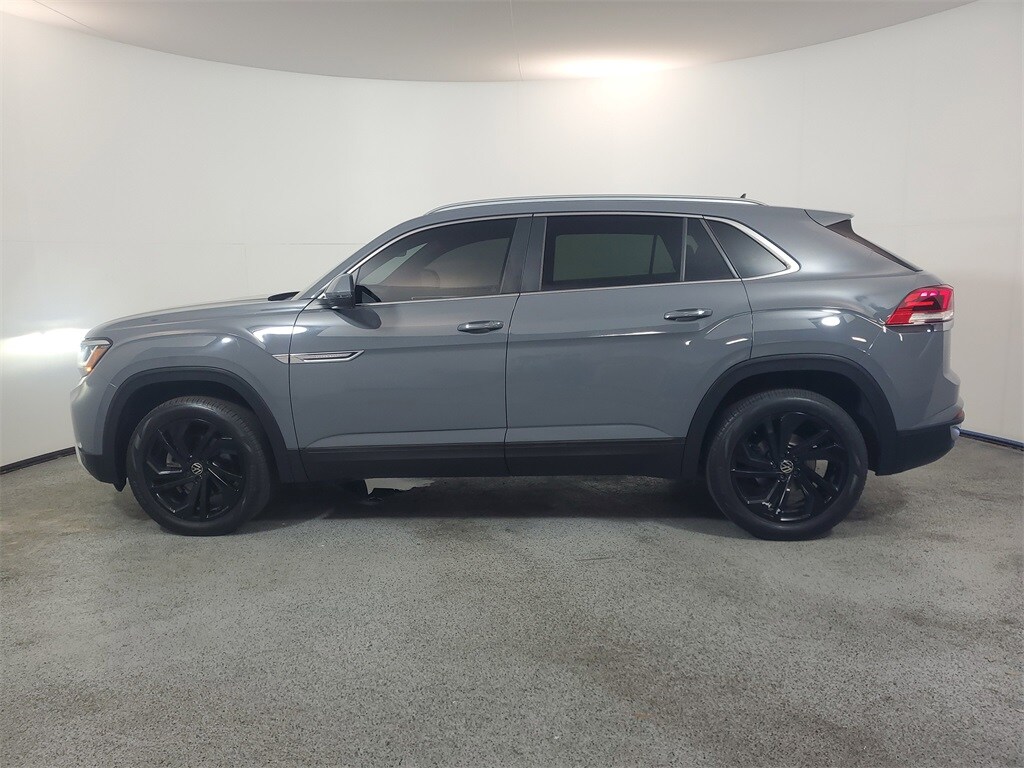 2021 Volkswagen Atlas Cross Sport V6 SEL photo 3