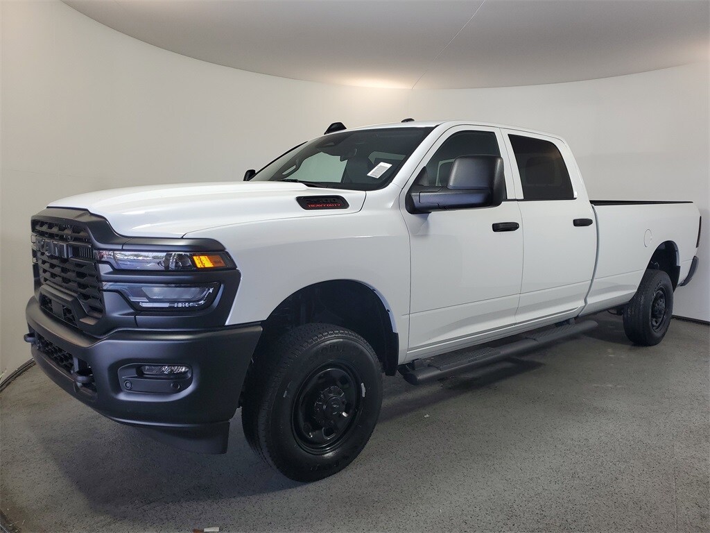 2026 Ram 2500 Tradesman photo 3