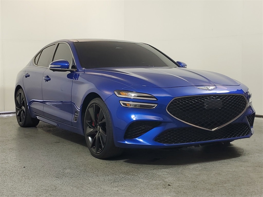 2022 GENESIS G70 Standard's photo