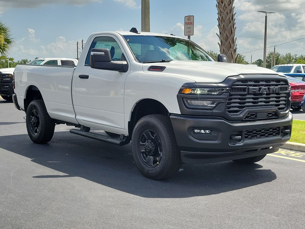 2026 Ram 2500 TRADESMAN REGULAR CAB 4X4 8' BOX Pickup