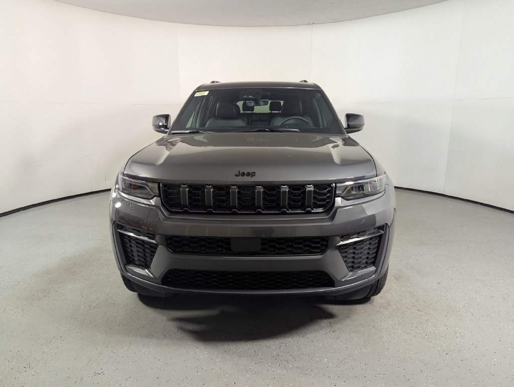 New 2026 Jeep Grand Cherokee L LAREDO 4X2 Sport Utility